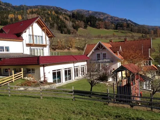 Landhaus Griesser 3* Seeboden
